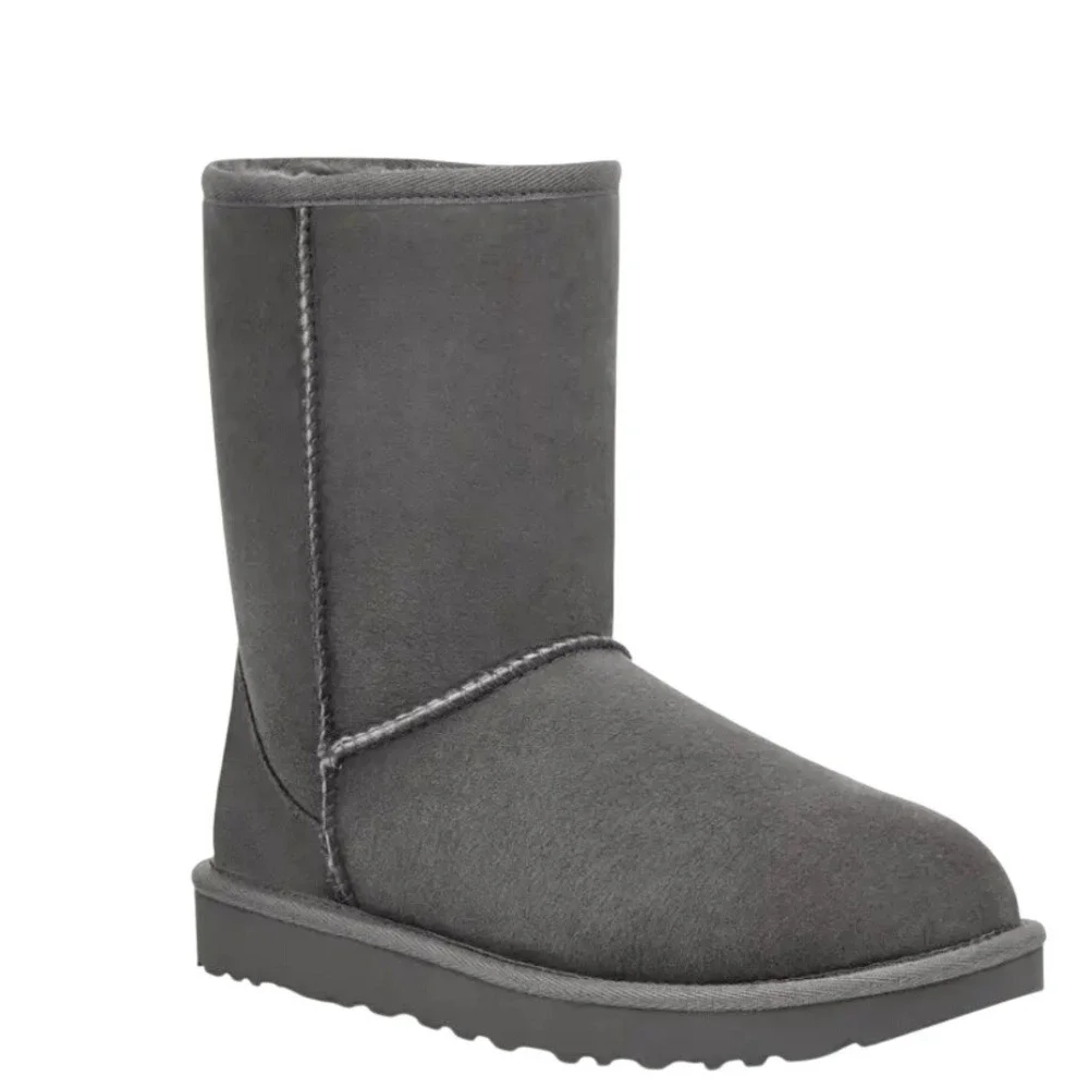 UGG Classic Short II Boots Womens 8 Grey Good Suede Shearling 1016223